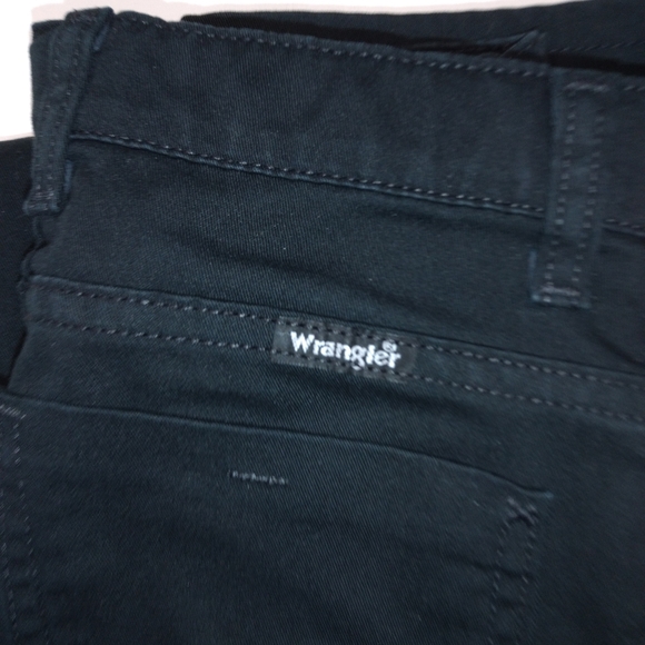 Wrangler boy's size 12 pants black - Picture 2 of 3